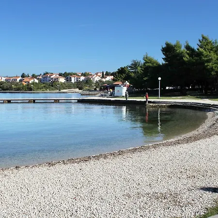 - Diklo 5880b Appartement Zadar