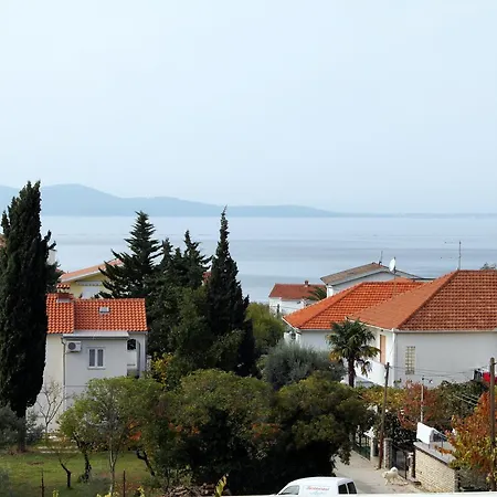 - Diklo 5880b Zadar