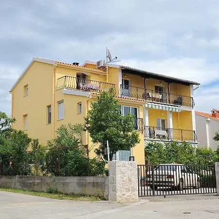 - Diklo 5880b Zadar
